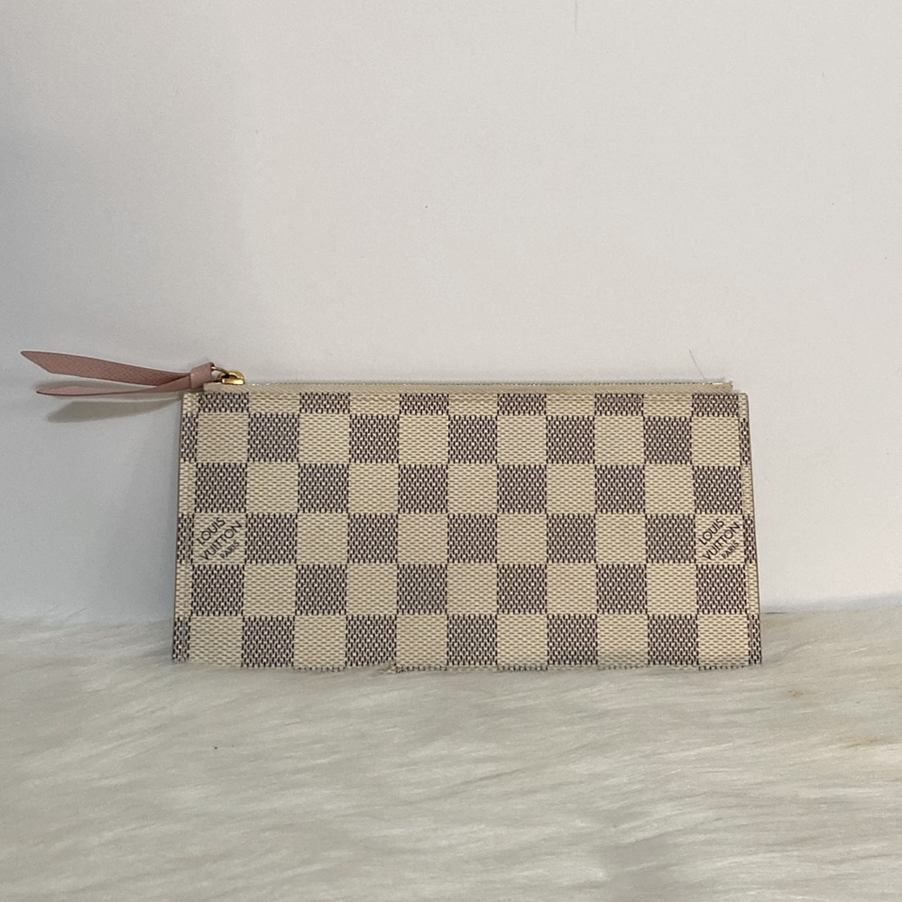 Checkered Beige Canvas Zip Pouch